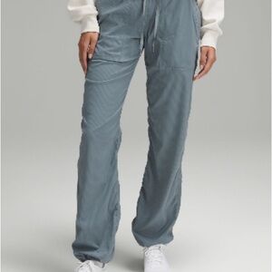 Lululemon dance pants size 4